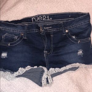 Women’s jean shorts